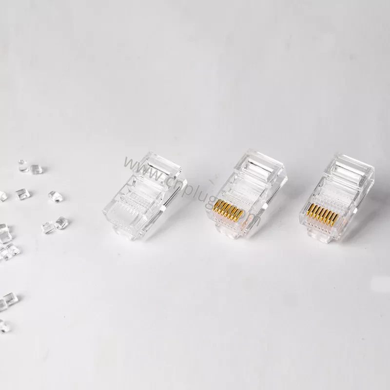 Connettore RJ45 Cat5e in rame privo di ossigeno Spina modulare UTP 8P8C - Logo personalizzato, contatti OFC placcati oro a 3 poli da 50 µ, confezioni all'ingrosso e al dettaglio, PC vergine al 100% 3 Custom laser engraved brand logo on transparent virgin PC Cat5e OFC RJ45 plug body