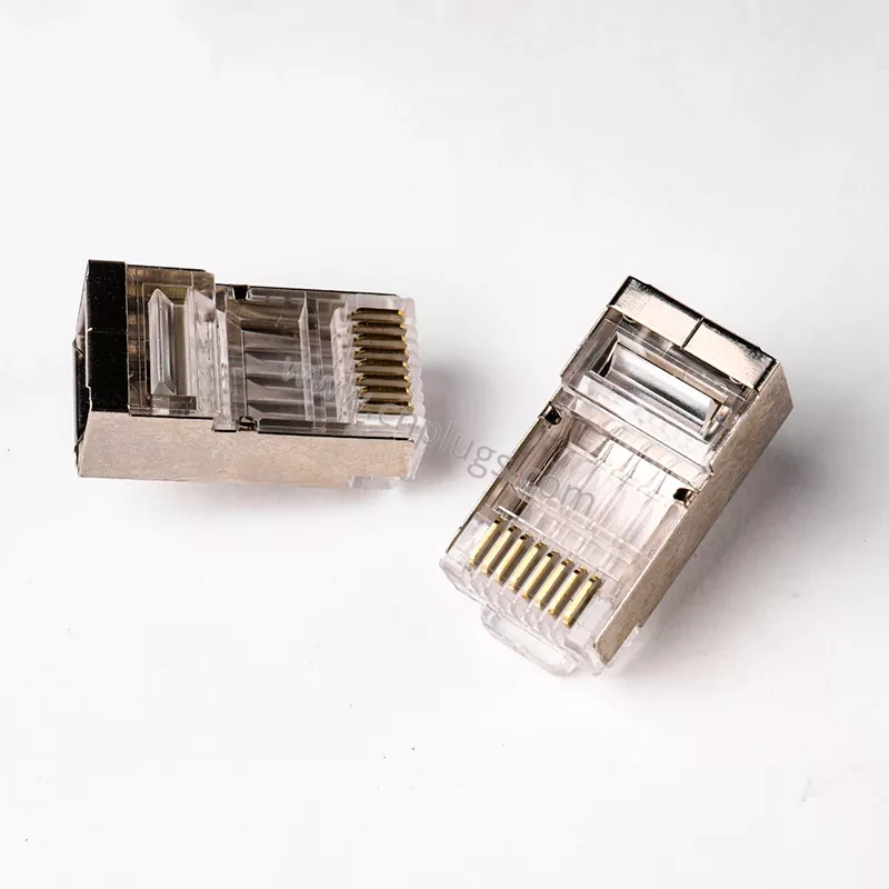 Abgeschirmter Cat6-RJ45-Stecker, 1,2-mm-Drahtloch – FTP/STP 8P8C-Modularstecker, 50 µ" vergoldete Kontakte aus reinem Kupfer, 23-AWG-Metallgehäuse, individuelles OEM-Logo, kostenlose Muster 3 Close up of 1.2mm wire hole on Cat6 shielded RJ45 plug sized for 23AWG conductors with 1.08 to 1.16mm insulation diameter