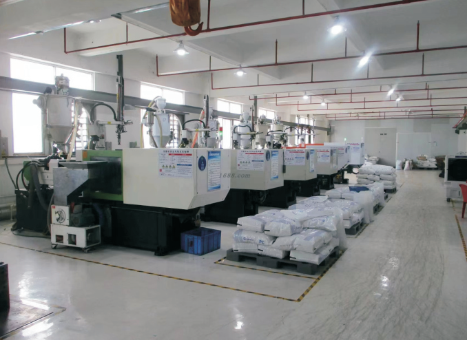 Housing Plastic Injection Molding Machine